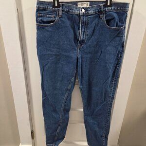 Abercrombie & Fitch The Skinny High Rise 16L